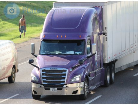 R76-8016, Freightliner Cascadia