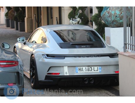 HA-183-LJ, Porsche 911