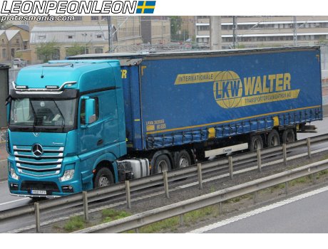 YOZ 171, Mercedes-Benz Actros