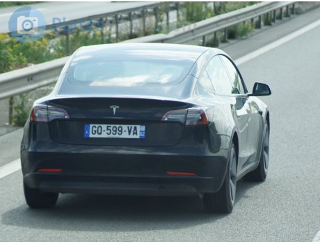 GQ-599-VA, Tesla Model 3