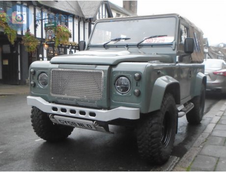 GY58 NLO, Land Rover Defender