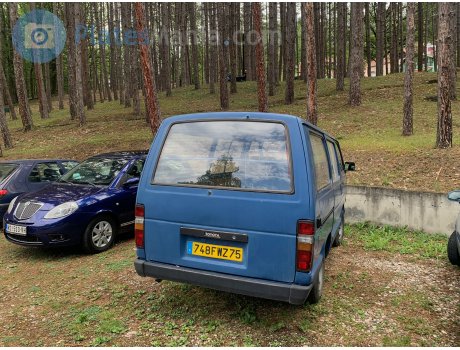 748 FWZ 75, Toyota HiAce