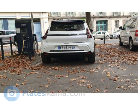 HE-063-KN, Renault 5