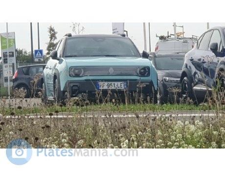 HF-951-LE, Renault 4