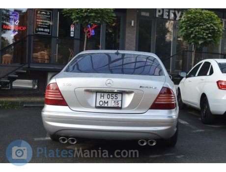 н055ом15, Mercedes-Benz S-Klasse