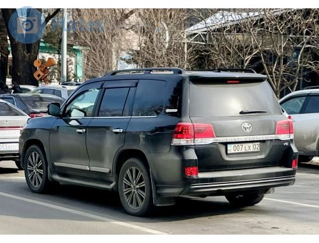 007 LX 02, Toyota Land Cruiser