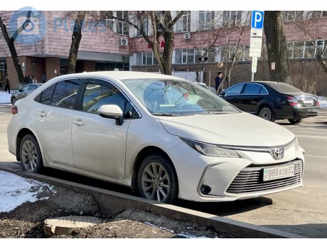 888 AGB 02, Toyota Corolla