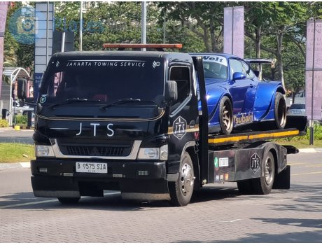 B 9575 SIA, Mitsubishi Fuso Canter