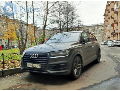 м868сс178, Audi Q7