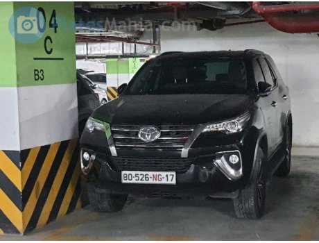 80-526-NG-17, Toyota Fortuner