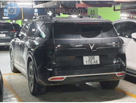 30B-170.46, VinFast VF9