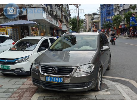 川K·3Y919, Volkswagen Touran