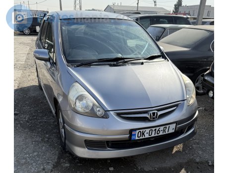 OK-016-RI, Honda Fit