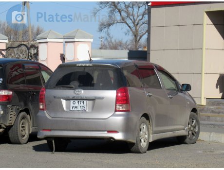 о171ум125, Toyota Wish