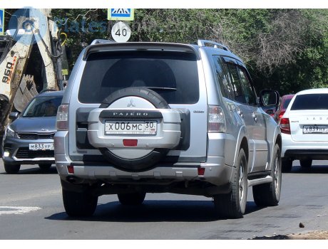 х006мс30, Mitsubishi Pajero