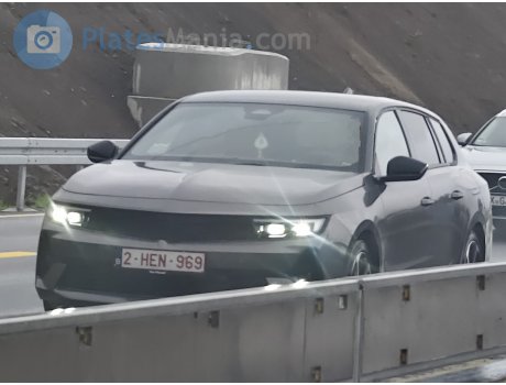 2-HEN-969, Opel Astra