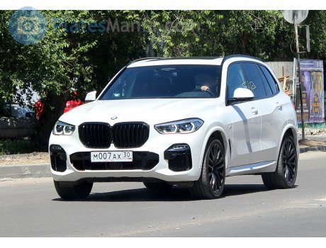 м007ах30, BMW X5