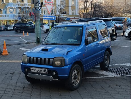 м116он125, Suzuki Jimny