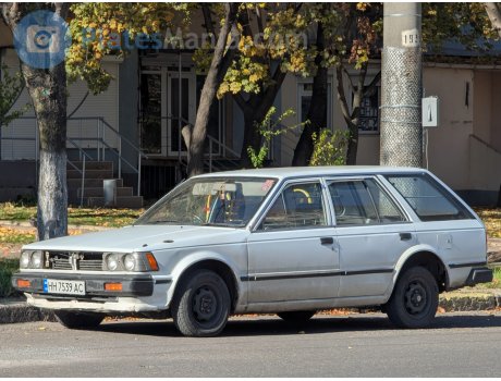 HH 7539 AC, Nissan Bluebird