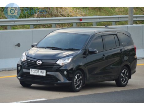 B 1453 HZF, Daihatsu Sigra