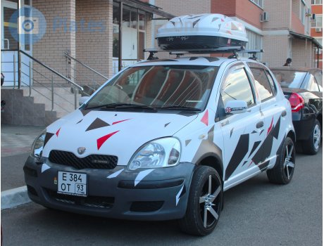 е384от93, Toyota Vitz