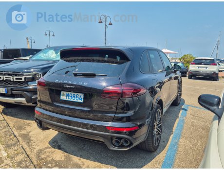 M9864, Porsche Cayenne