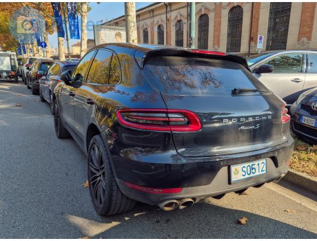 S0512, Porsche Macan