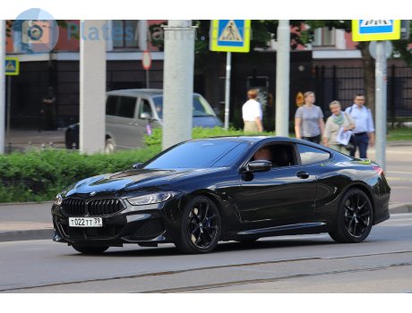 т022тт39, BMW 8 Series