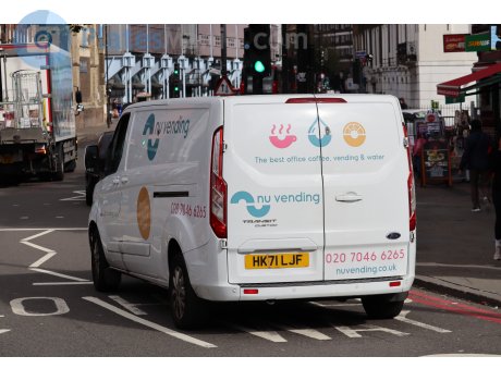 HK71 LJF, Ford Transit Custom