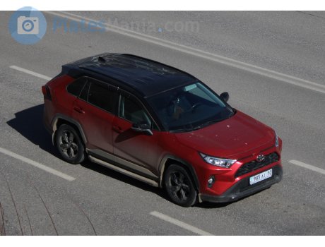 985 AI 10, Toyota RAV4