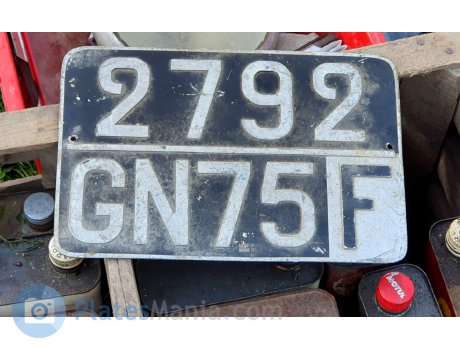 2792 GN 75, License plate without vehicle