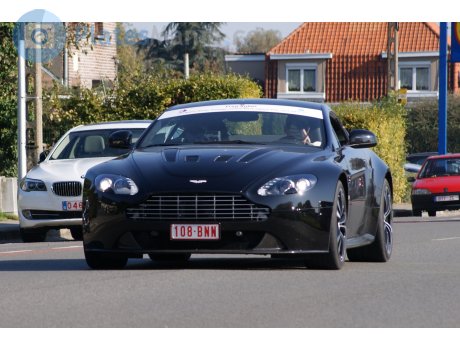108-BNN, Aston Martin V12 Vantage
