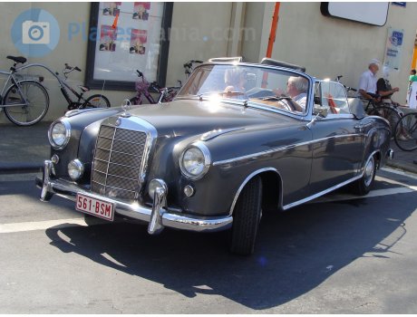 561-BSM, Mercedes-Benz 220