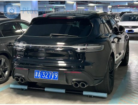 津A·327V9, Porsche Macan