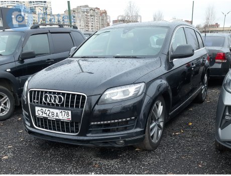 с942ва178, Audi Q7