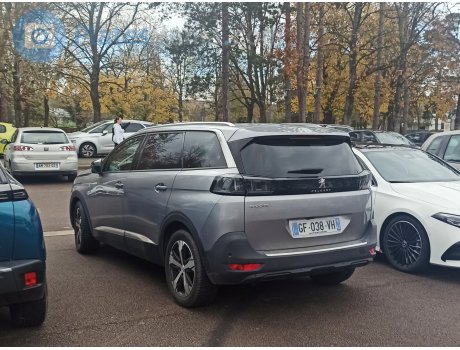 GF-038-VH, Peugeot 5008