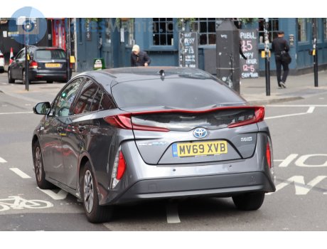 MV69 XVB, Toyota Prius