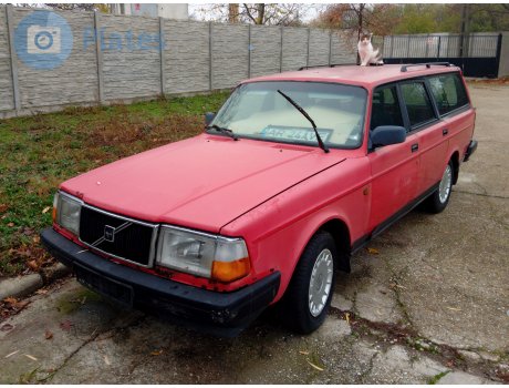 AR 24 AVE, Volvo 240-Series