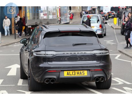 AL13 HAS, Porsche Macan