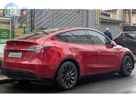 16 ШВЩЬШШШВ, Tesla Model Y