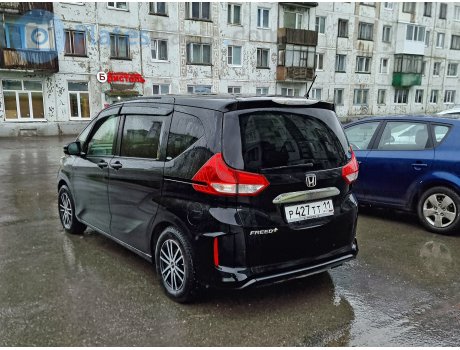 р427тт11, Honda Freed