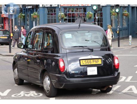 LS66 PNF, London Taxi Company TX4