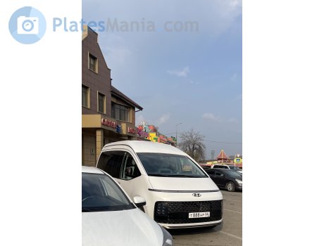 т888нр66, Hyundai Staria