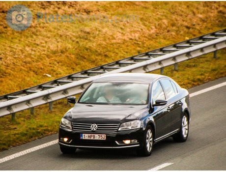 1-HPB-752, Volkswagen Passat