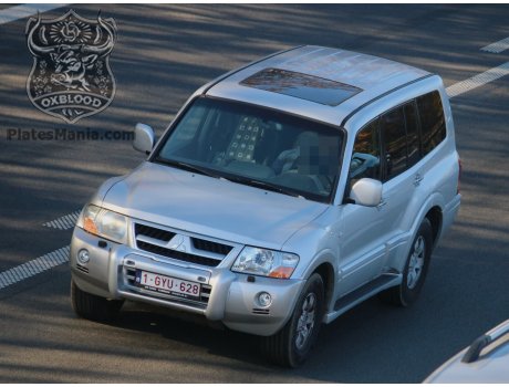 1-GYU-628, Mitsubishi Pajero