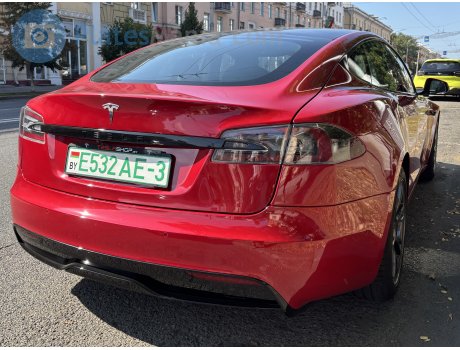 E532 AE-3, Tesla Model S