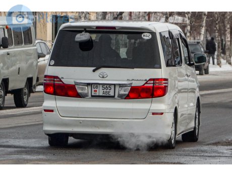 08 565 ABE, Toyota Alphard