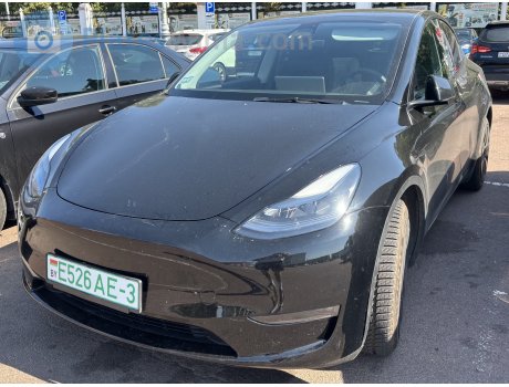 E526 AE-3, Tesla Model Y