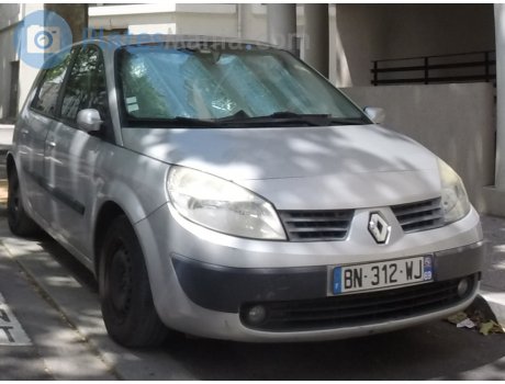 BN-312-WJ, Renault Scénic