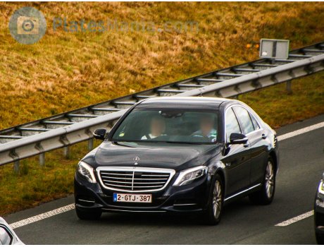 2-GTJ-387, Mercedes-Benz S-Klasse